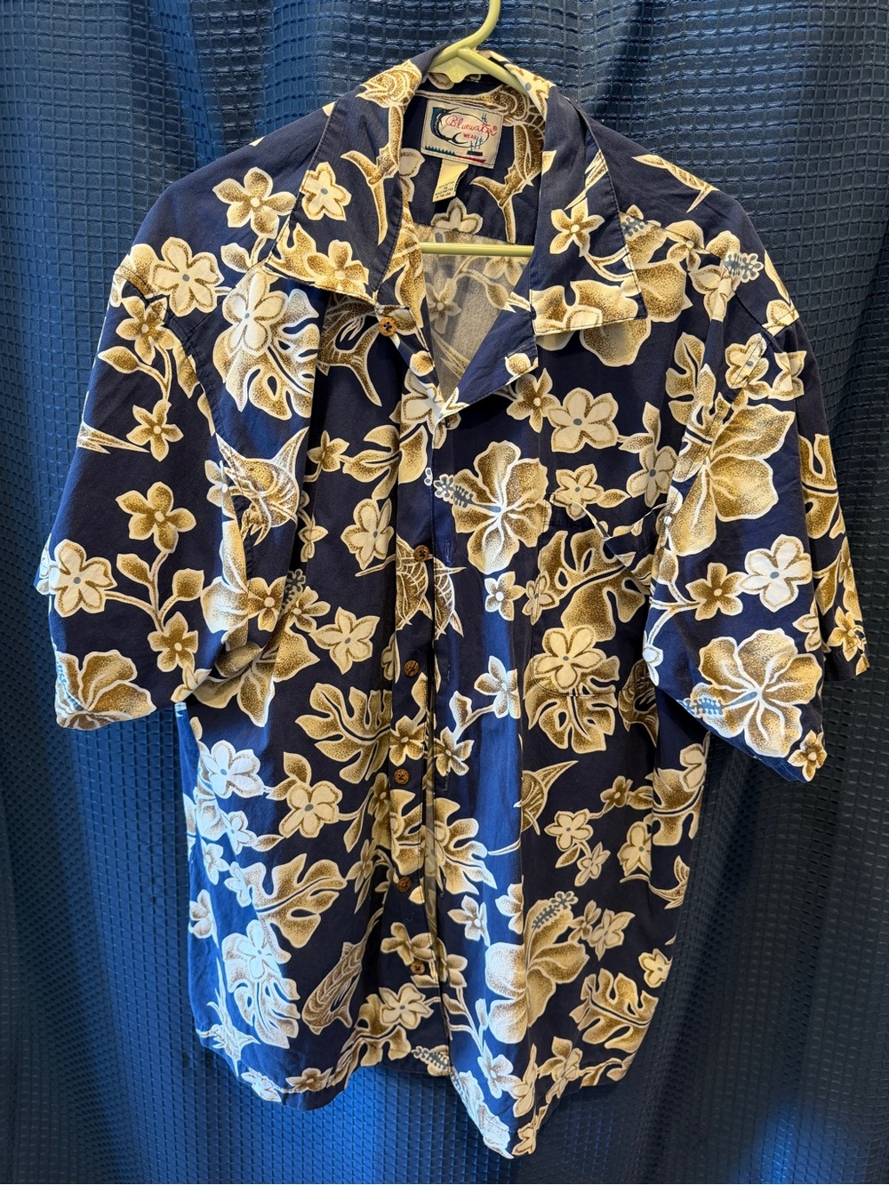 Men's Navy & Cream Floral Casual Button-Down Shirt